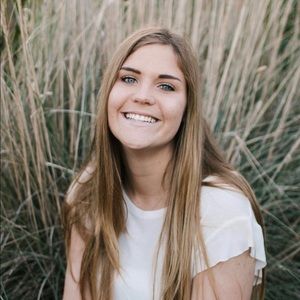 Meet your Posher, Carol